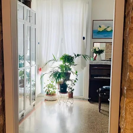 Singola Matrimoniale Δωμάτια σε οικογενειακή κατοικία Βερόνα